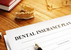 Farmington patient reviewing dental insurance coverage 